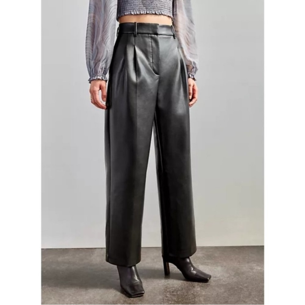 Wilfred Effortless pants faux leather trouser